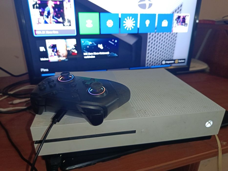 Xbox One S 1 терабайт