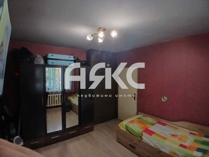 Продава се Двустаен апартамент в София, Надежда 1 - 65 кв.м за 1303 €/кв.м - Снимка #5