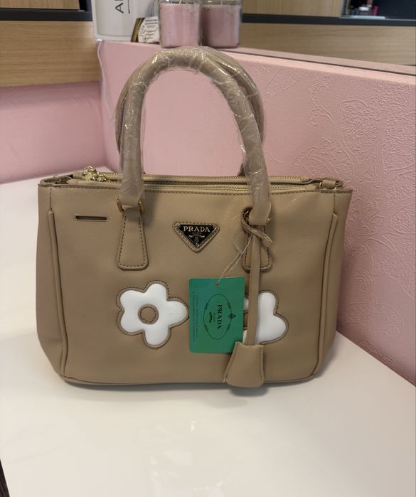 Разпродажба на дамски чанти MK ,Dior,Gucci