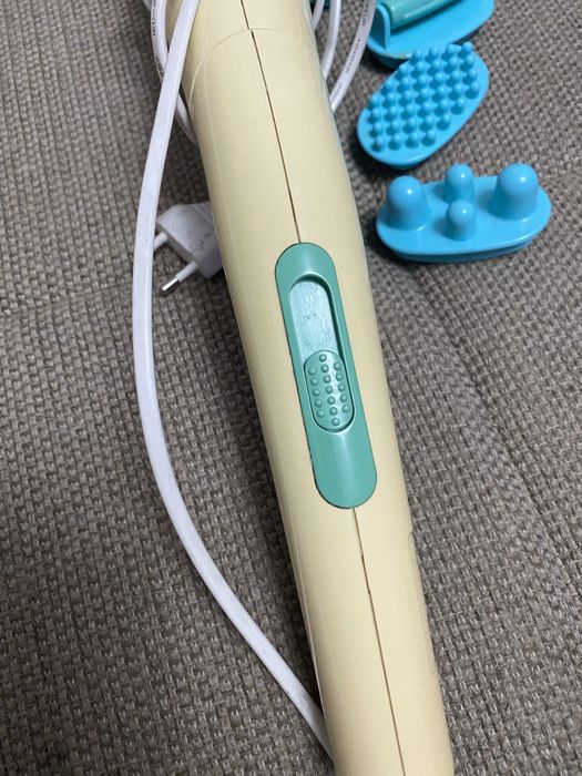 Массажер ручной с насадками