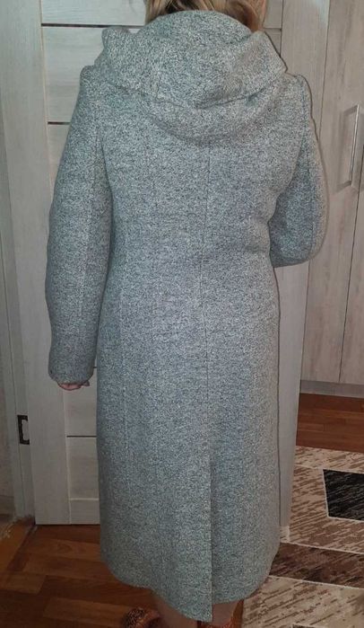 Продам тёплое пальто