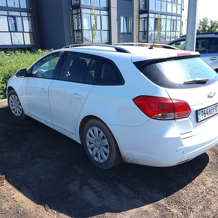Продам Шевроле Круз