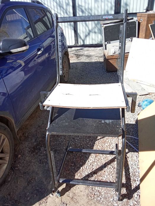 продам рековую стойку..PROEL