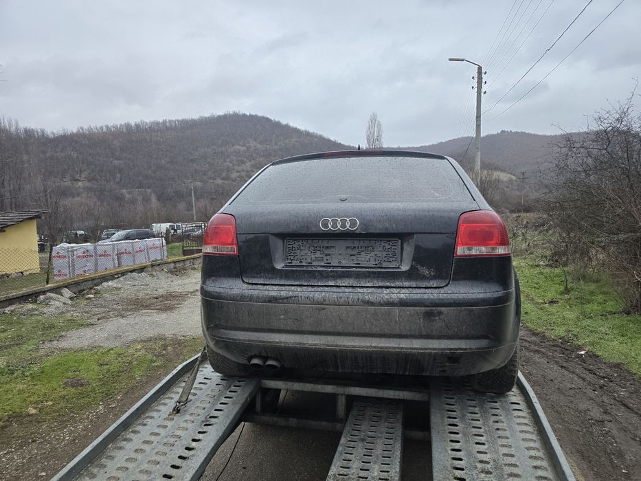 AUDI a3  На чсти 2.0  дизел