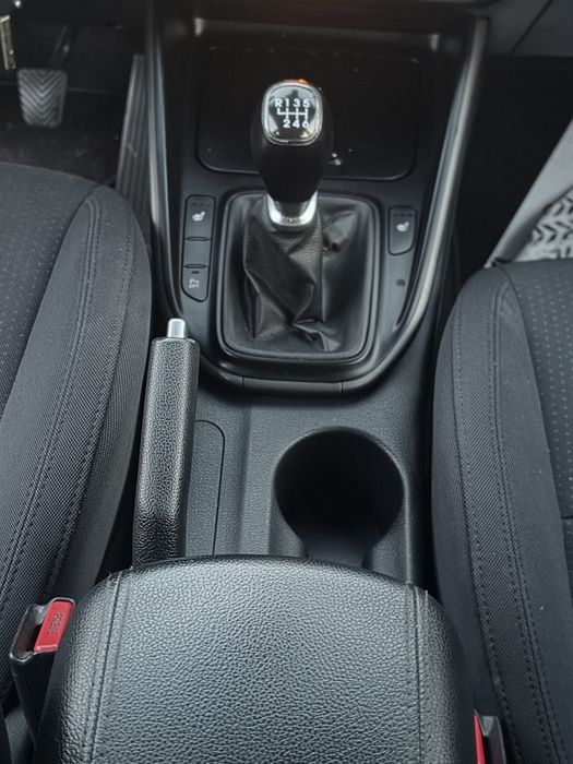 Kia carens top cu  garanție