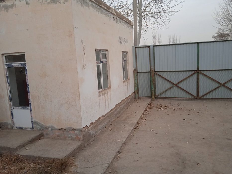 Noturar joy sotiladi