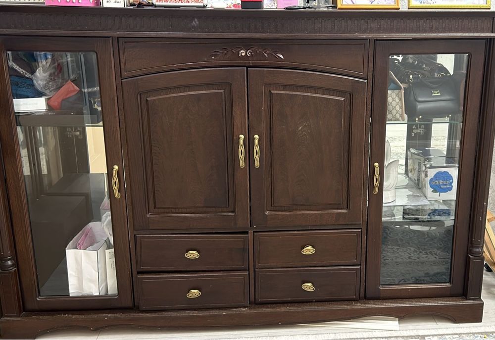 Продается мебель стенка