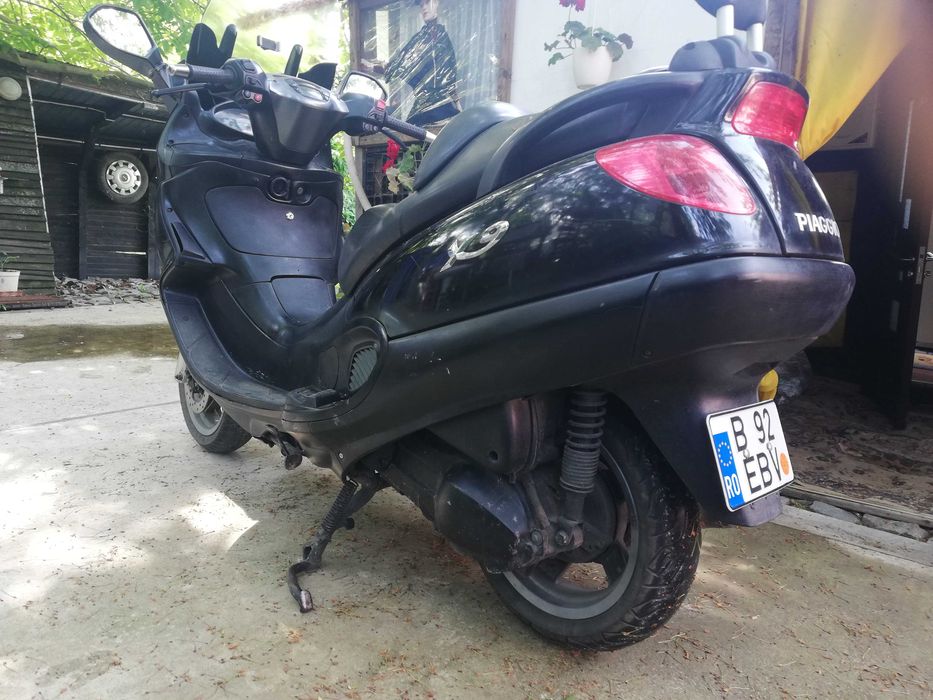 Maxi-scuter Piaggio X 9- 250 cm3,