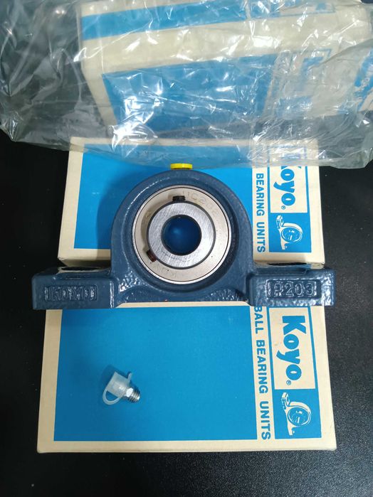 KOYO UCP202J с лагерно тяло чисто нови