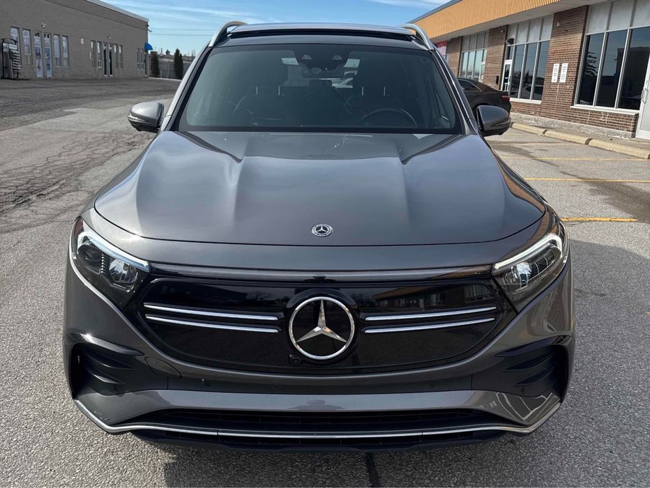 Mercedes-Benz EQB 350 4MATIC AMG електрически SUV