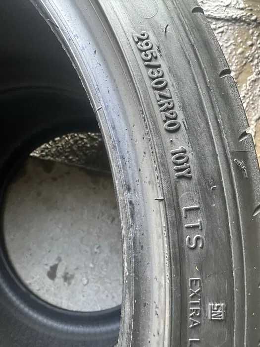 295/30 R20 Goodyear Eagle Super Sport F1 Dot 22-23
