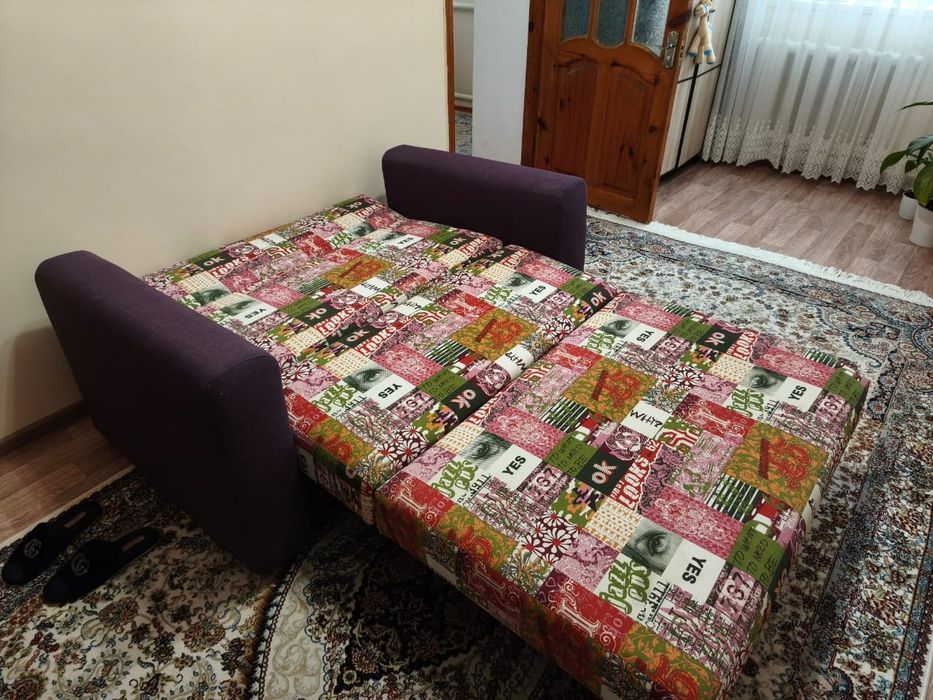 Диван продается .
