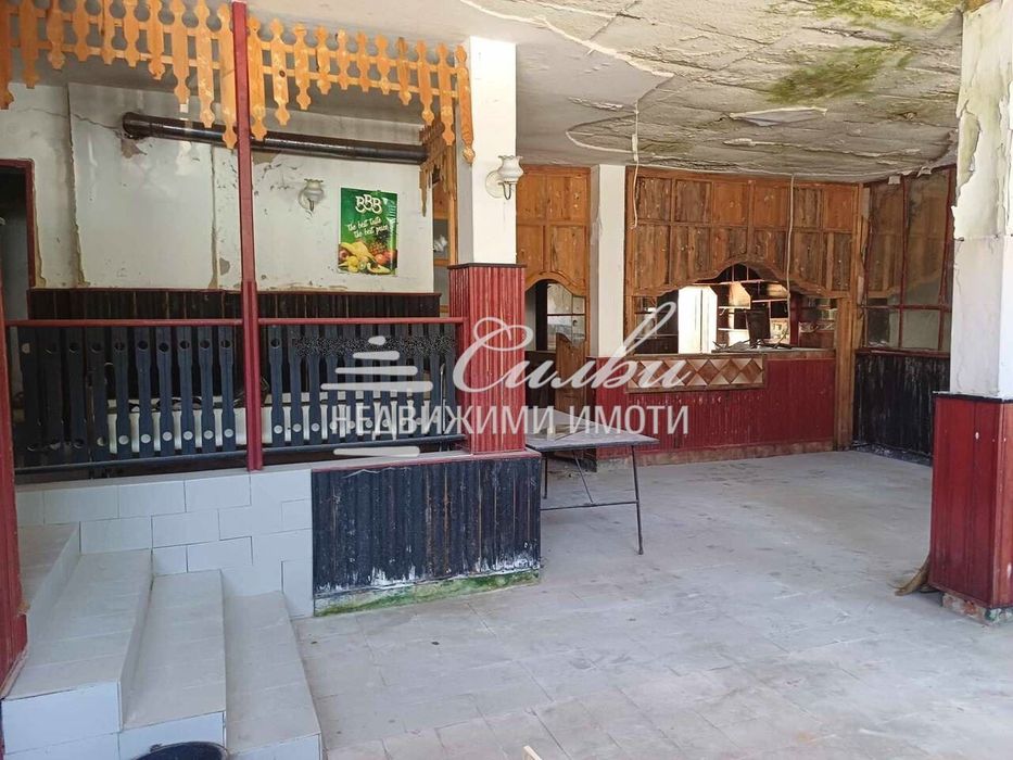 ТУХЛЕНА самостоятелна къща с ДВОР - кв. Дивдядово