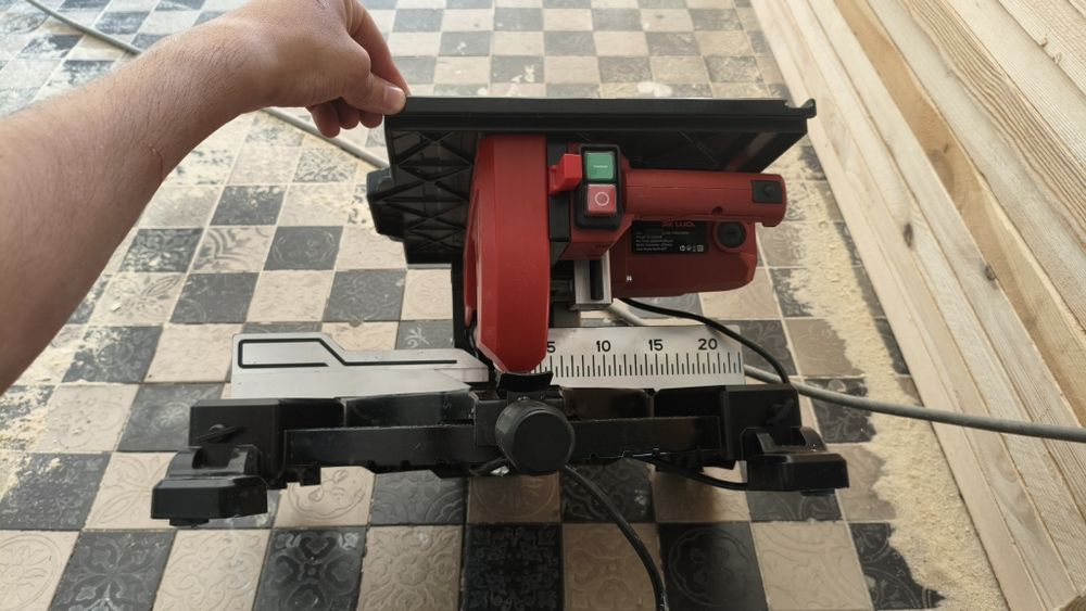 Torsovka Professional burchakli arra Biyoti BYT-MS255-3 (/yangi Holat
