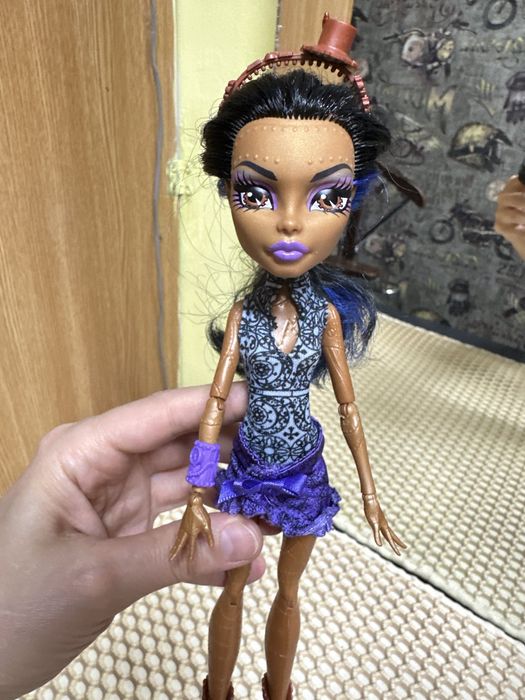 Продам кукол монстр хай!