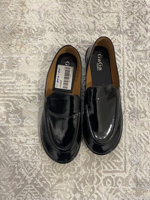 Продаю новые лоферы