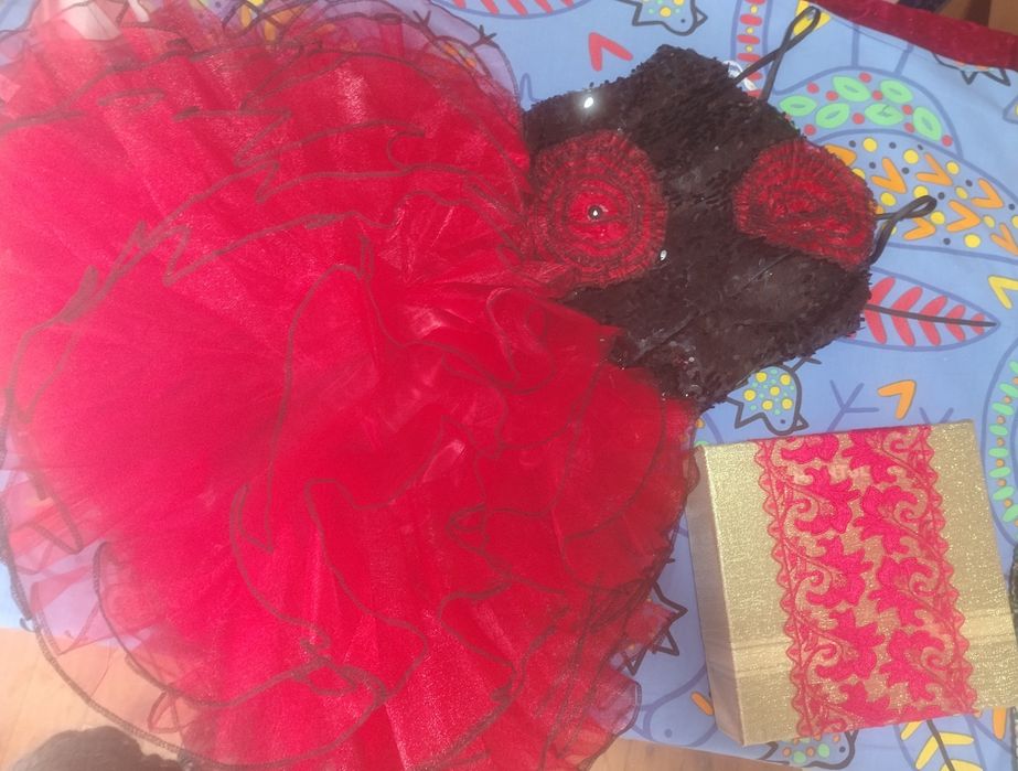 To'y va bayramlar uchun ko'ylak