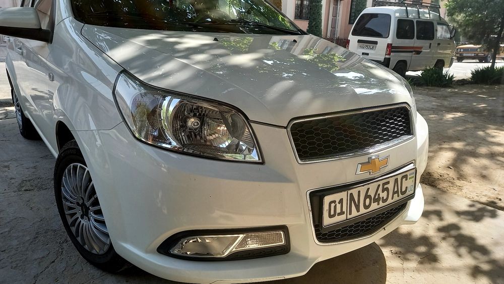 Шевролет неха3  2 пазитца  евро автомат