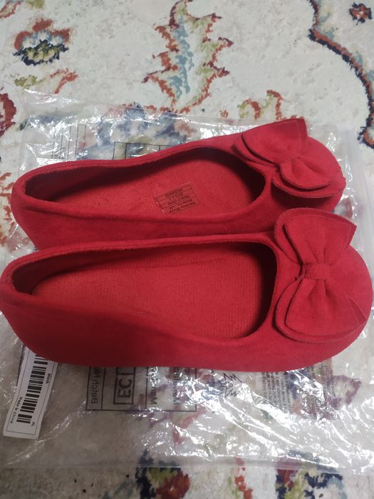 Балетки на девочку,красные,нарядные