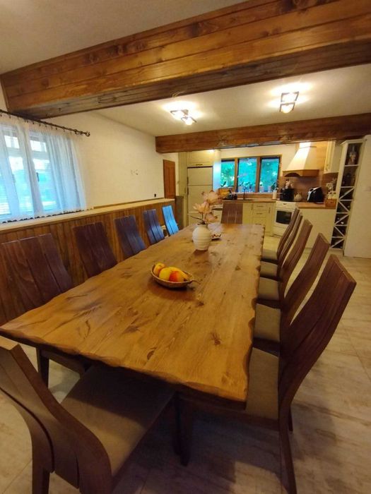 Трапезни маси масив масивни плотове