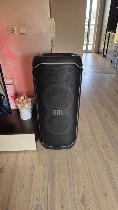 JBL partybox ultimate