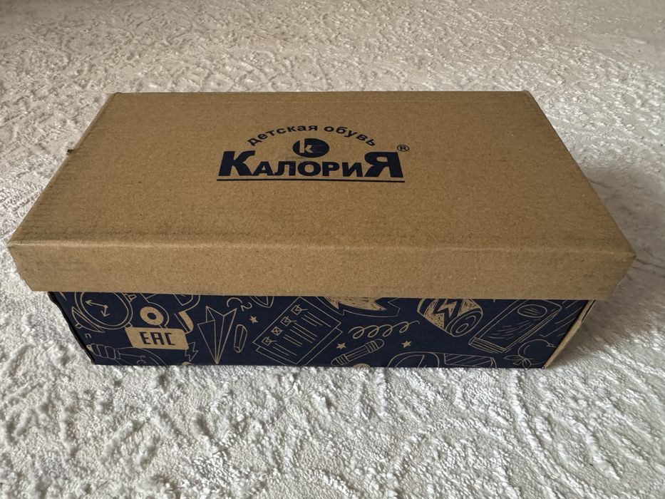 Туфли школьные, новые!!!