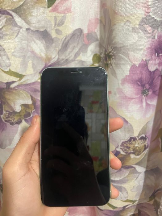 продам или обмен айфон 11