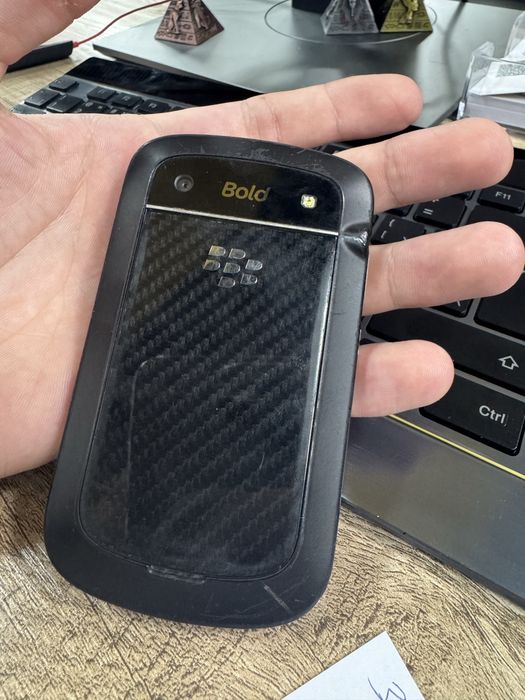 Blackberry bold CDMA