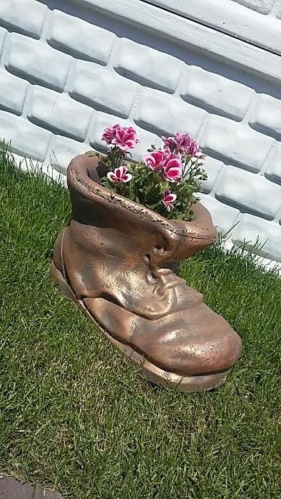 Ghiveci beton (bocancel)/ bocanc beton/ gheata din beton/gheata beton