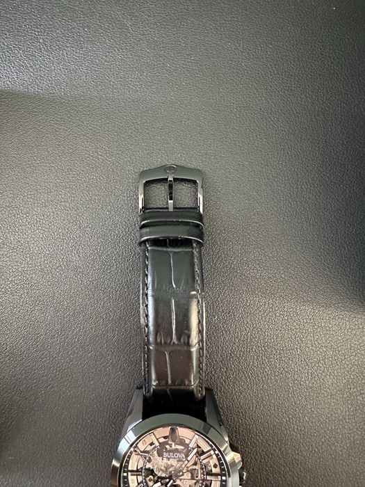 Часовник Bulova Skeleton