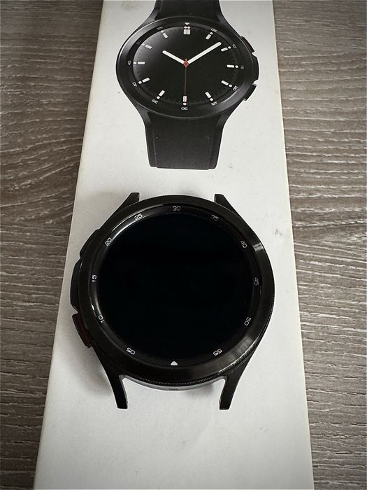 Samsung Galaxy Watch 4 Classic*