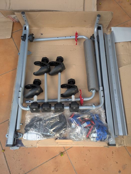 Suport 2 biciclete pentru plafon auto
