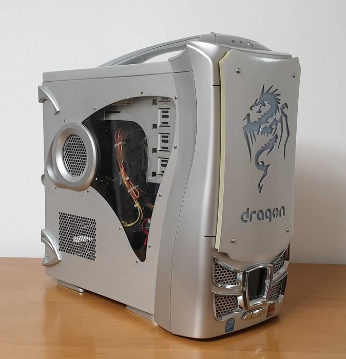 Корпус для ПК алюминиевый