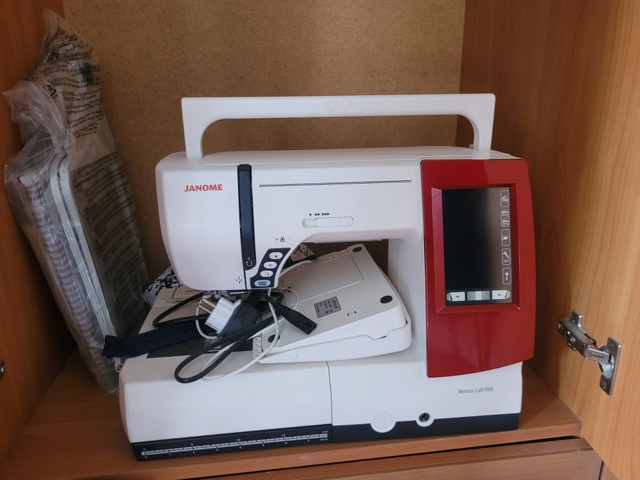 janome Memory craft 9900
