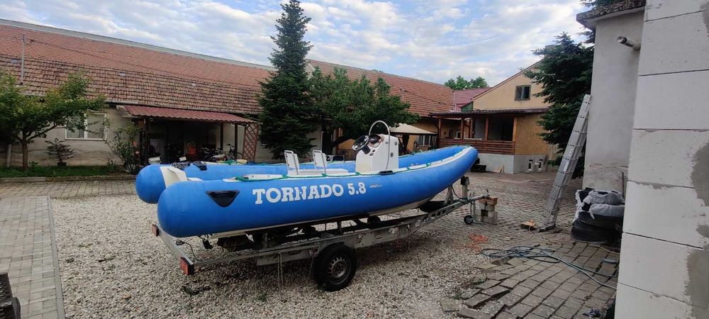 Vând barca RIB Tornado 5.8 + peridoc înmatriculat