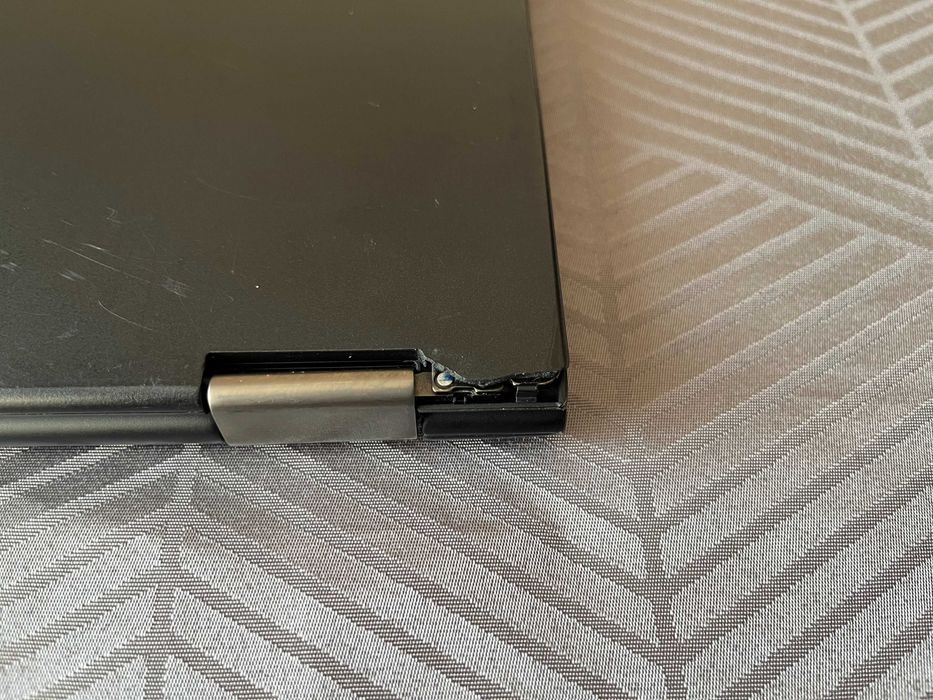 Лаптоп/Таблет 2в1 Lenovo ThinkPad X13 Yoga i5-10210U/8GB DDR4/SSD256GB