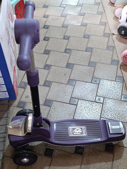 Детские самокаты