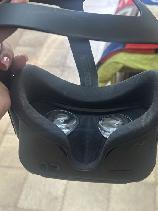 VR очки Oculus Quest
