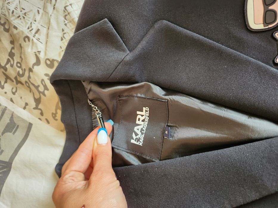 Елек естествен косъм от лисица и сако Karl Lagerfeld