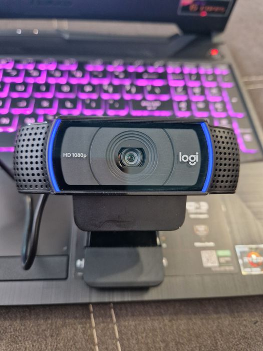 Vând Webcam Logitech C920 HD Pro