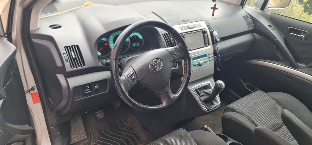 Toyota corolla verso, 2.2, 177cp, 7 locuri