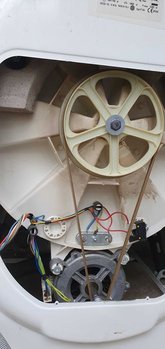 Пералня Силтал Siltal някои програми работят, други не.