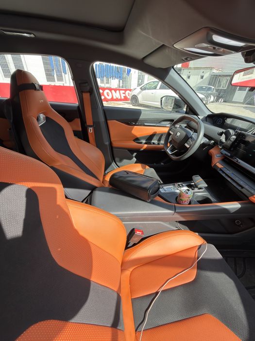 Changan Uni V 2025 Qora 1.5 Full