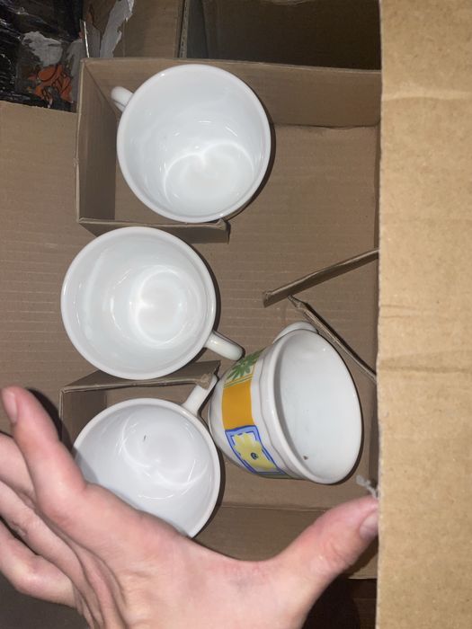 Продам посуду с интересным дизайном