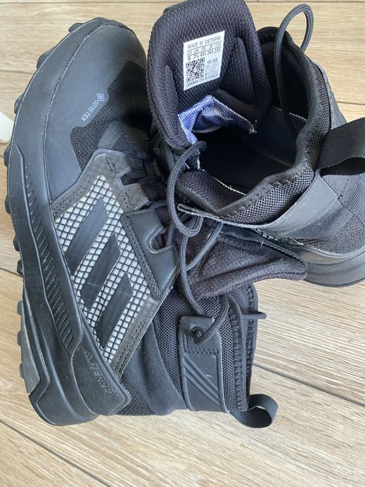 Спортни обувки FILA и Adidas