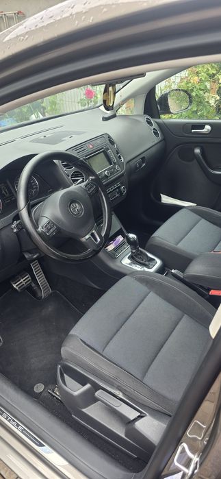 VOLKSWAGEN Golf Plus 2012 — imagine 3
