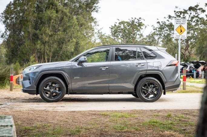 18" Джанти за TOYOTA RAV4 CH-R Corolla Avensis Verso LEXUS IS NX UX IS