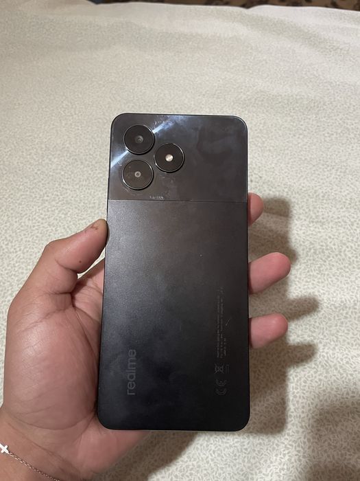 Vând sau schimb Realme C51