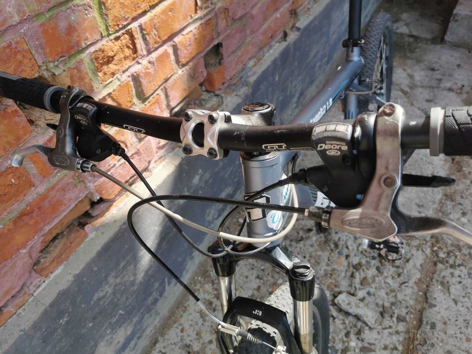 Bicicleta GT Avalanche 1.0