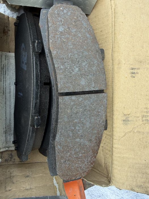 Нови предни накладки Roadhouse 2571.02 Ford Explorer Ranger Mazda B2500 B3000 B4000